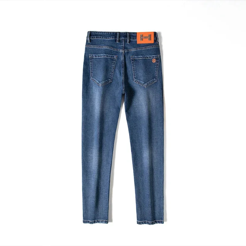 Straight-leg Slimming Jeans