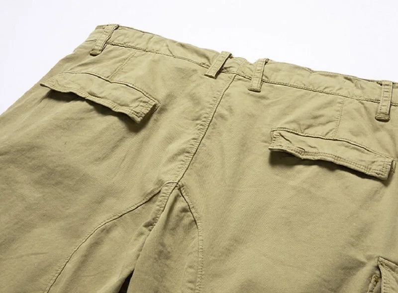 Men Solid Cotton Cargo Shorts